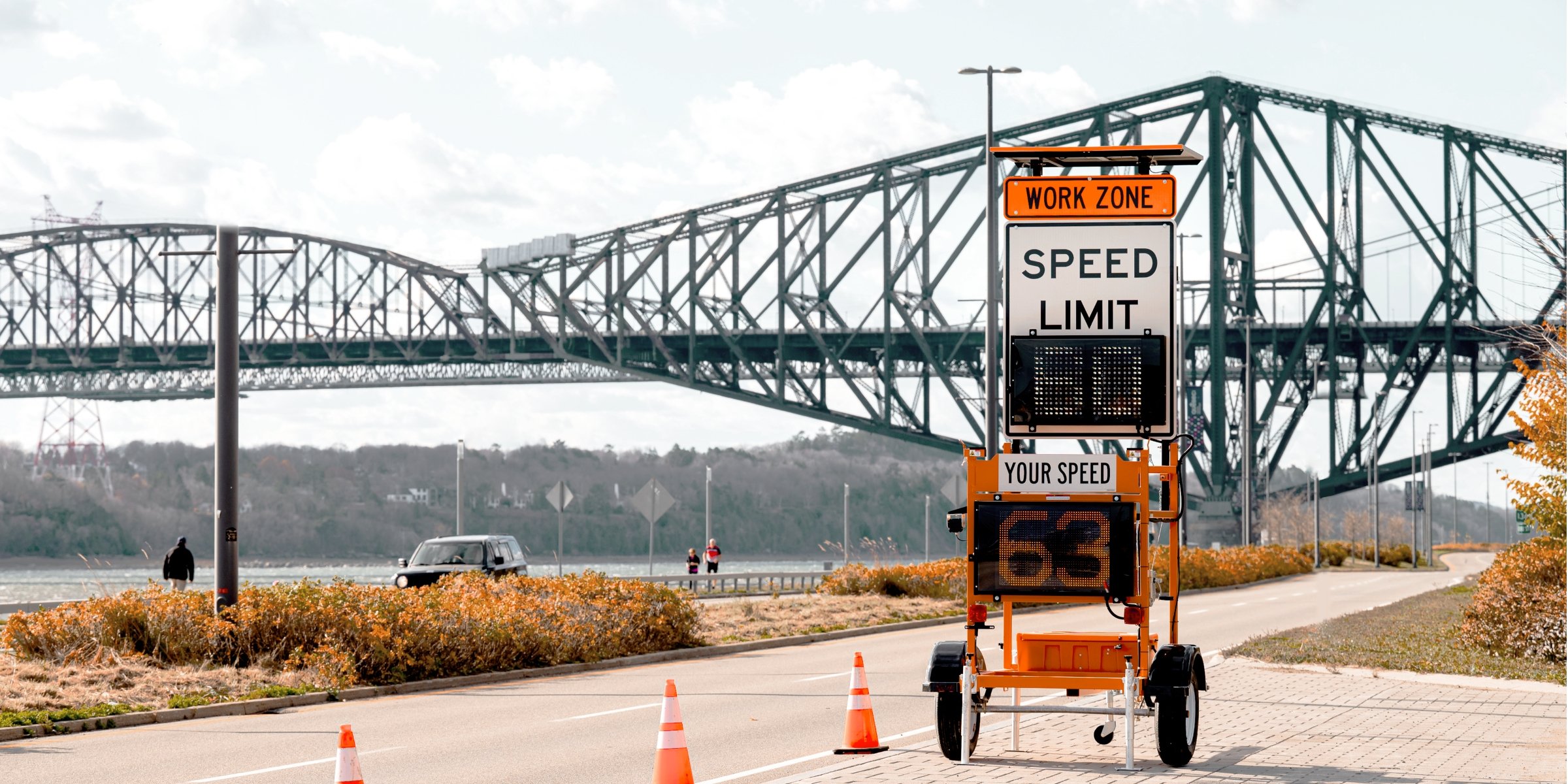 Speed sign on a work zone